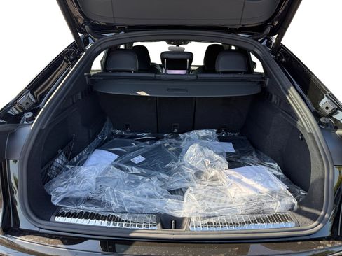 New 2026 Audi SQ5 Premium Plus AWD/4WD image 17