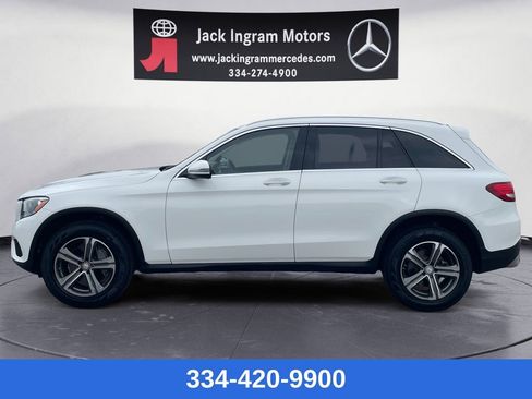Used 2016 Mercedes-Benz GLC 300 image 2