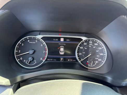 Used 2022 Nissan Sentra SV w/ Trunk Package FWD image 24