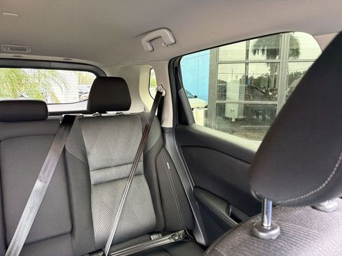 Used 2024 Nissan Rogue SV FWD image 15