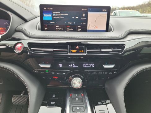 Used 2023 Acura MDX SH-AWD w/ Advance Package image 25