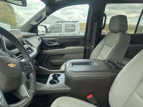 Used 2023 Chevrolet Tahoe LT w/ LT Signature Plus Package image 11