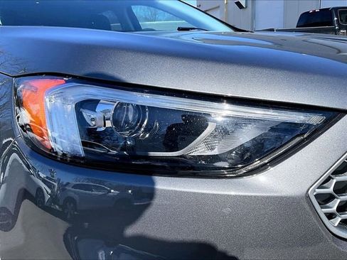 Used 2023 Ford Edge SEL w/ Convenience Package image 30