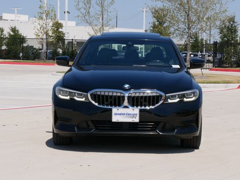 Used 2020 BMW 330i xDrive Sedan w/ Premium Package AWD/4WD image 3