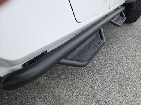 Used 2023 Jeep Gladiator Rubicon w/ Trailer Tow Package image 18