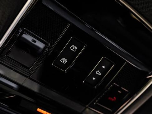New 2026 Land Rover Range Rover SE AWD/4WD image 34