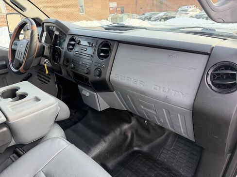 Used 2013 Ford F250 XL RWD image 24