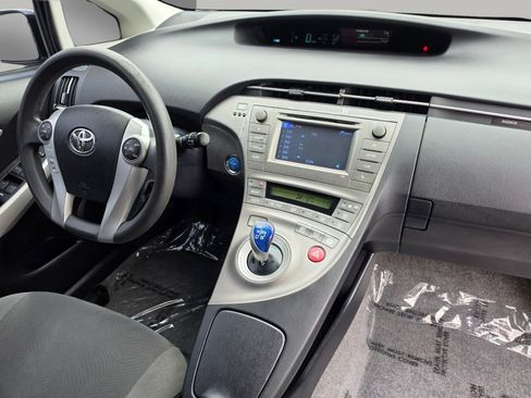 Used 2012 Toyota Prius Two FWD image 30