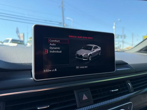 Used 2019 Audi RS 5 image 27