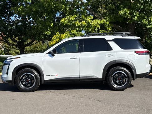 New 2026 Nissan Pathfinder Rock Creek AWD/4WD image 5