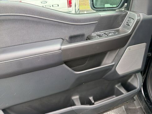 Used 2025 Ford F150 Lariat w/ Equipment Group 501A Mid image 20