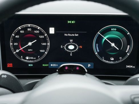 Certified 2025 Hyundai Tucson SEL image 21