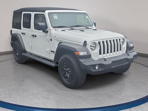 Used 2023 Jeep Wrangler Unlimited Sport AWD/4WD image 3