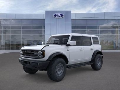 New 2025 Ford Bronco Outer Banks w/ Sasquatch Package
