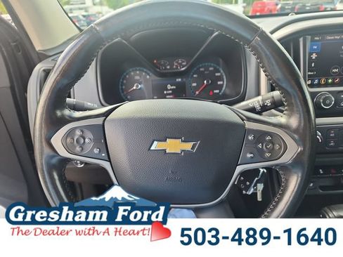 Used 2021 Chevrolet Colorado Z71 AWD/4WD image 18