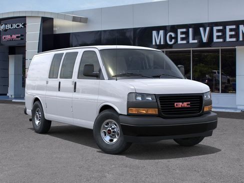 New 2026 GMC Savana 2500 image 7