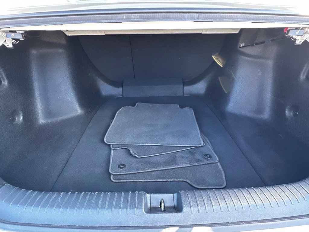 Used 2023 Honda Accord EX image 13