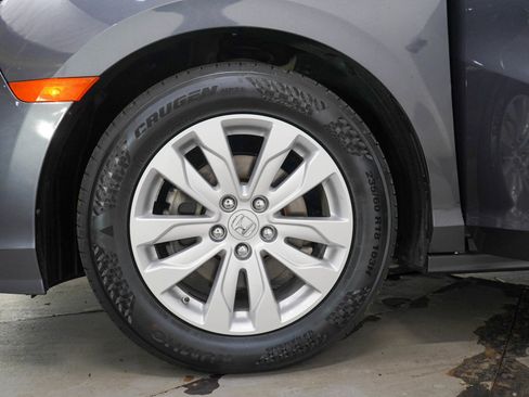 Used 2020 Honda Odyssey LX image 28
