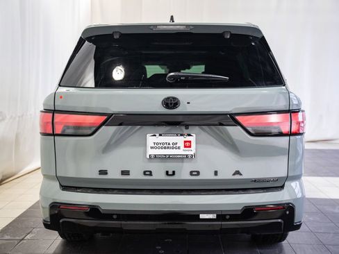 New 2026 Toyota Sequoia Platinum image 5