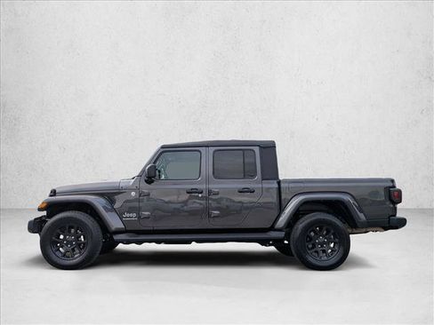 Used 2023 Jeep Gladiator Overland AWD/4WD image 9