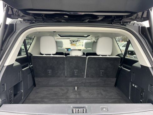 Certified 2025 Ford Expedition Max Platinum image 30