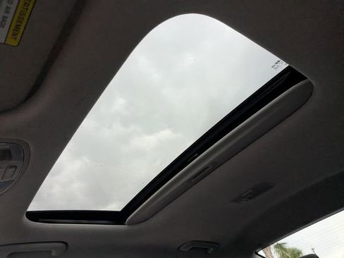 Used 2019 Hyundai Accent Limited image 22