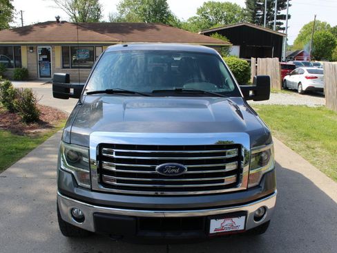 Used 2014 Ford F150 Lariat w/ Equipment Group 502A Luxury AWD/4WD image 4