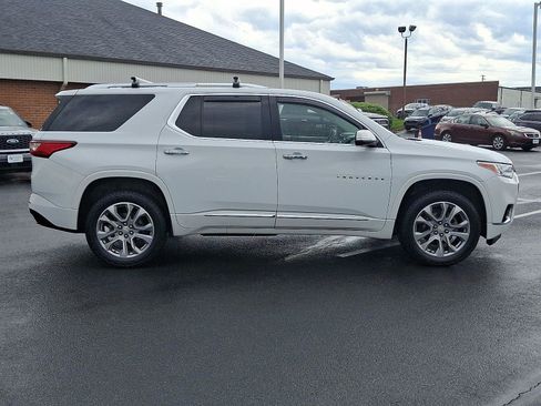 Used 2020 Chevrolet Traverse Premier AWD/4WD image 7