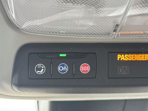 Used 2024 Buick Encore GX Sport Touring image 14