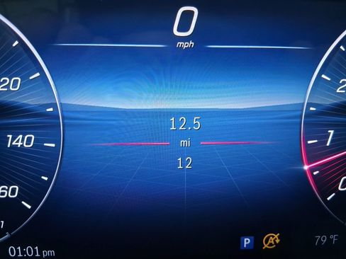 New 2026 Mercedes-Benz C 300 4MATIC Sedan image 14