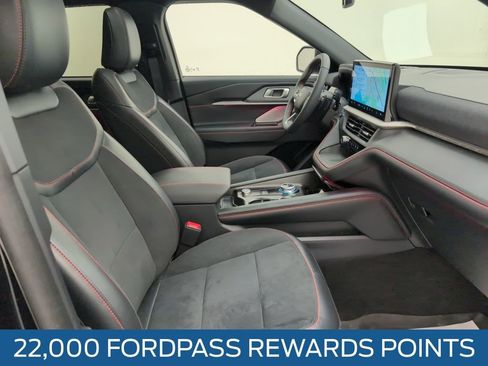 Used 2025 Ford Explorer ST w/ Sun And Sound Package image 19