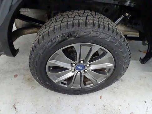 Used 2019 Ford F150 XLT w/ Equipment Group 302A Luxury image 26