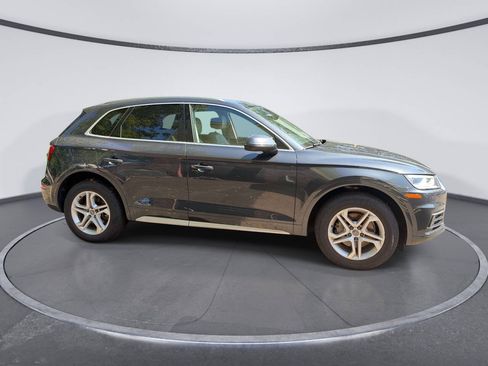 Used 2018 Audi Q5 2.0T Premium Plus w/ Premium Plus Package AWD/4WD image 5