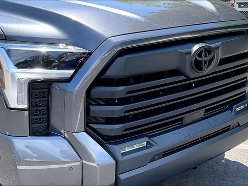 Used 2023 Toyota Tundra SR5 w/ SR5 Convenience Package AWD/4WD image 29