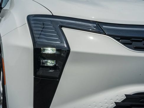 New 2027 Chrysler Pacifica Select FWD image 18