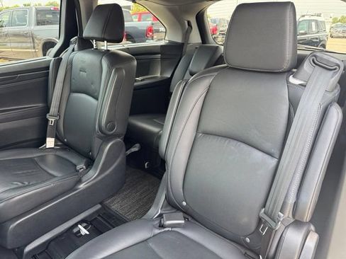 Used 2022 Honda Odyssey Touring image 13