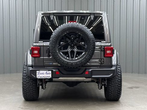 Used 2025 Jeep Wrangler Unlimited Sahara w/ Safety Group AWD/4WD image 4