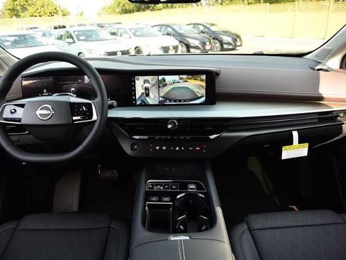 New 2026 Nissan Murano Platinum image 8