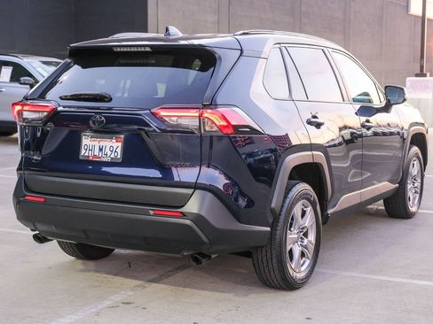 Certified 2023 Toyota RAV4 XLE w/ Convenience Package FWD image 4