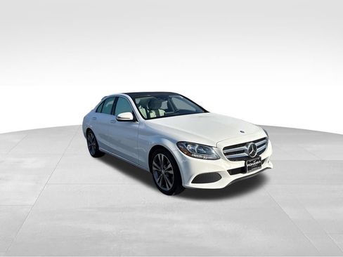 Used 2016 Mercedes-Benz C 350e Sedan image 3