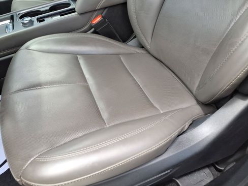 Used 2025 Lincoln Corsair AWD w/ Equipment Group 101A image 19