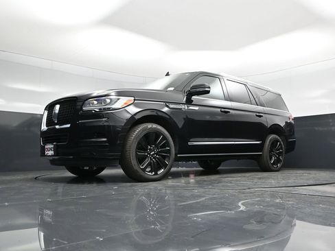 Used 2024 Lincoln Navigator L Reserve w/ Equipment Group 201A image 66