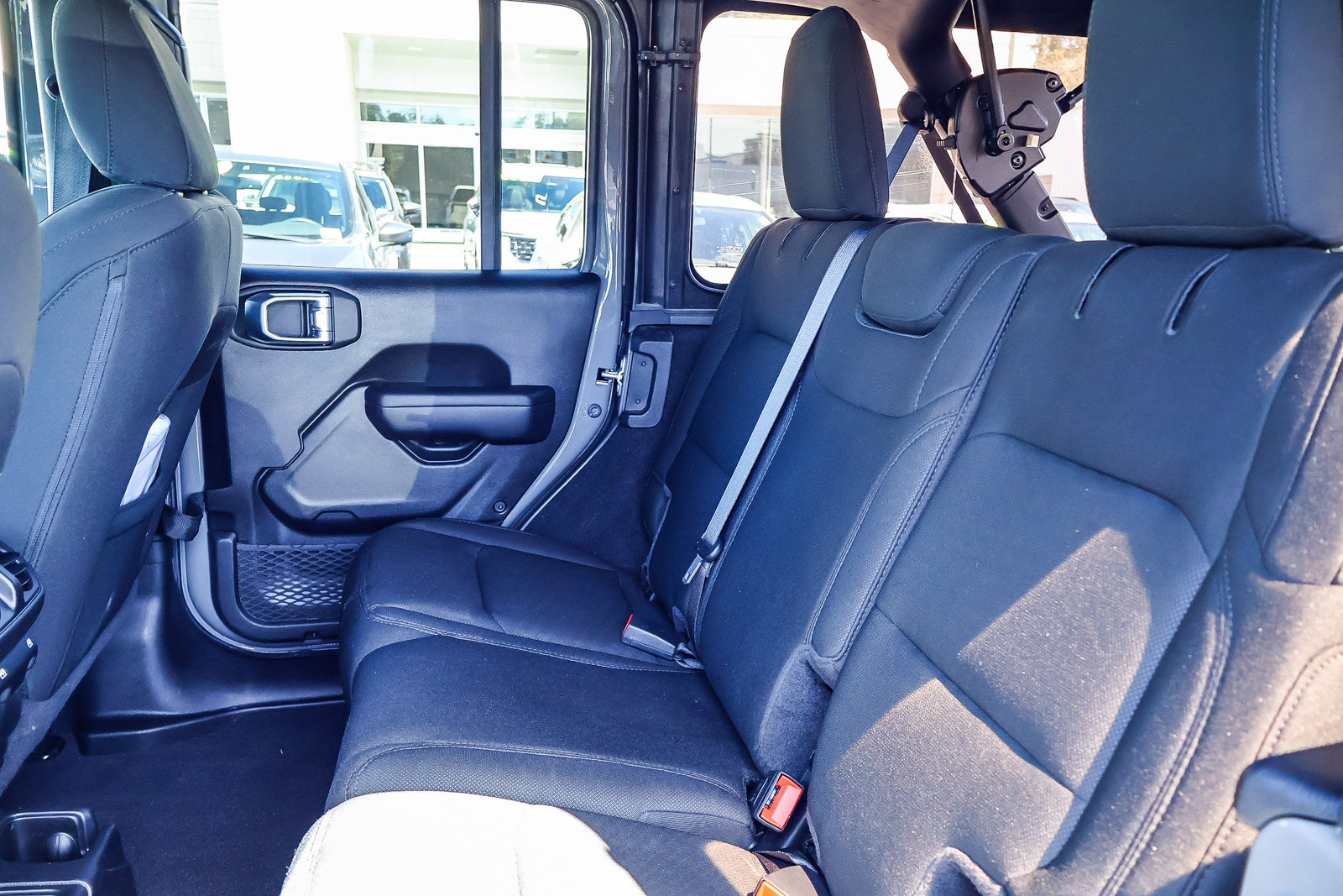 Used 2021 Jeep Wrangler Unlimited Sport AWD/4WD image 13