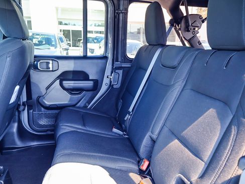 Used 2021 Jeep Wrangler Unlimited Sport AWD/4WD image 13
