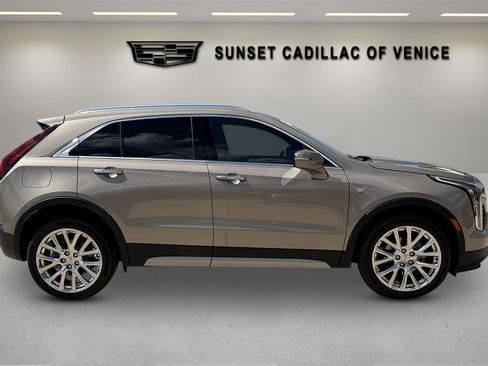 Certified 2023 Cadillac XT4 Premium Luxury w/ Enhanced Visibility Package FWD image 2
