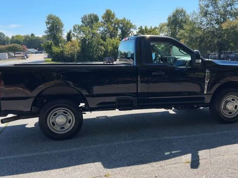 Used 2024 Ford F350 XL w/ Camper Package image 6