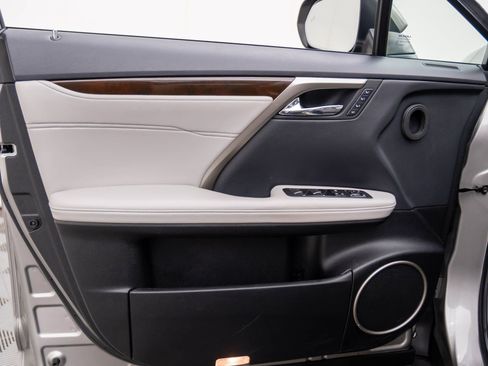 Used 2019 Lexus RX 350 AWD image 12