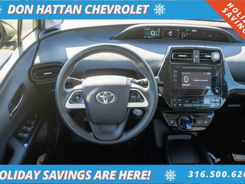 Used 2016 Toyota Prius Two image 5