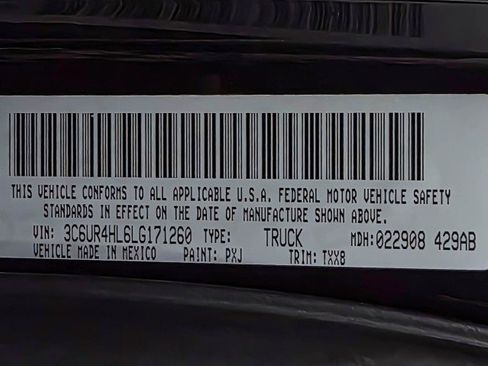 Used 2020 RAM 2500 Tradesman w/ Chrome Appearance Group image 44