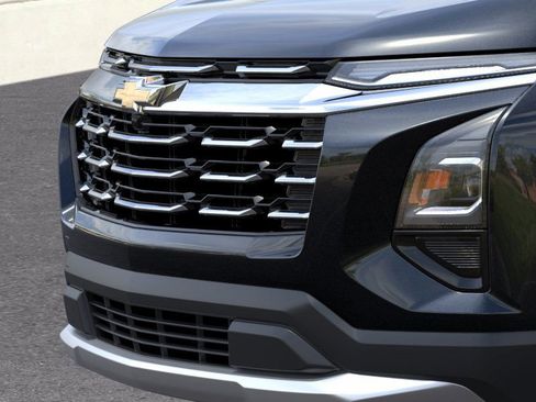 New 2026 Chevrolet Equinox LT w/ Convenience Package II image 13